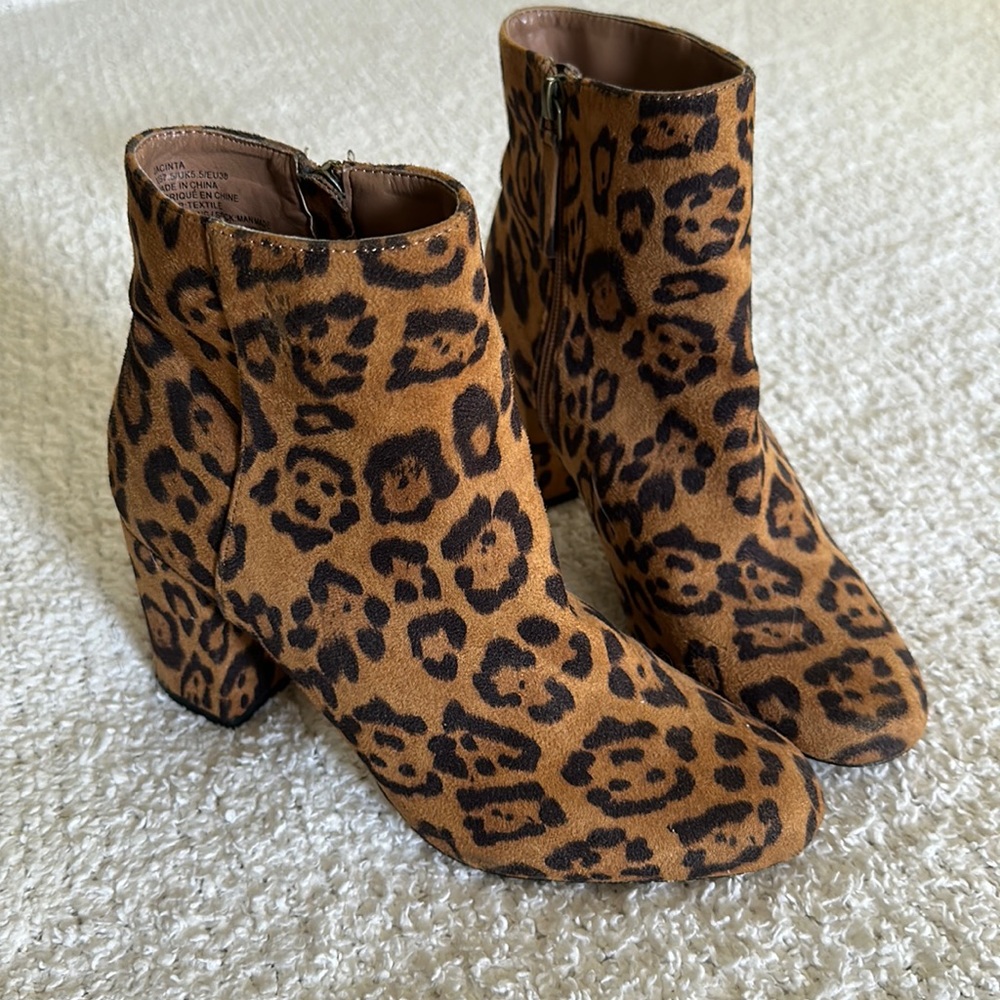 JustFab Leopard Print Suede Boots